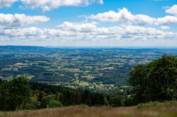 Aussicht von zuoberst von Bibracte ins Loire-Tal, unserem nächsten Ziel;