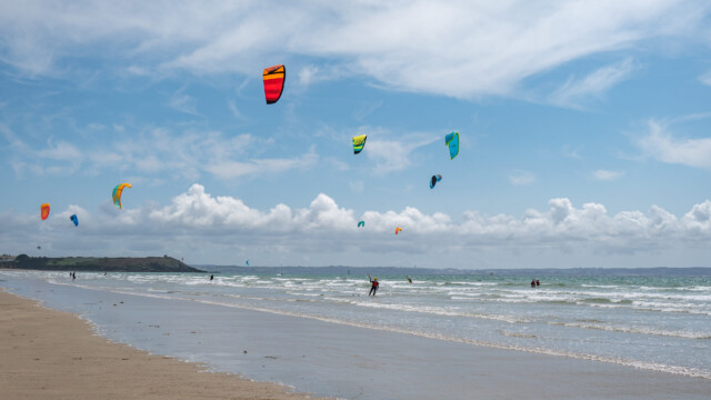 Kite-Surfer und mehr