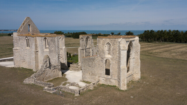 Abtei Nôtre-Dame-de-Ré aus der Luft