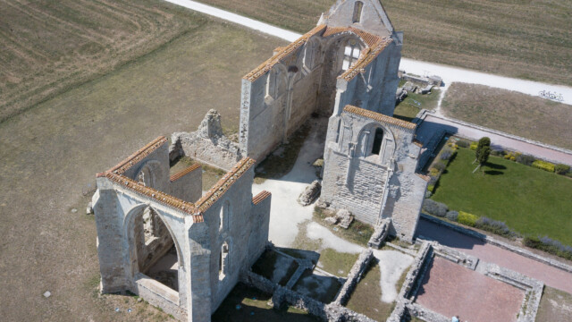 Abtei Nôtre-Dame-de-Ré aus der Vogelperspektive
