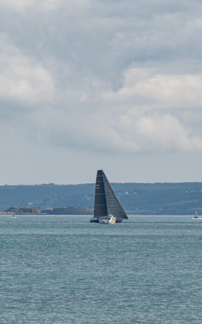 Zieleinfahrt ist die Einfahrt zum äusseren Hafen