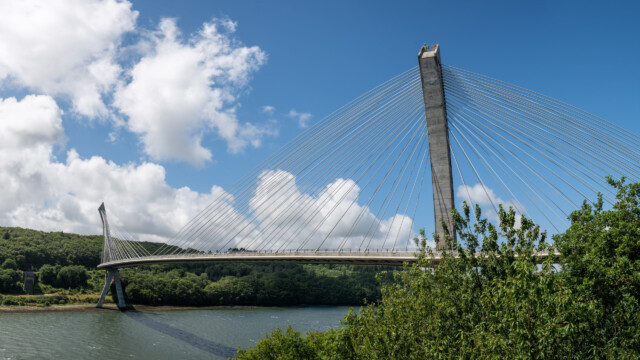 Schrägseil-Hängebrücke, Pont de Térénez