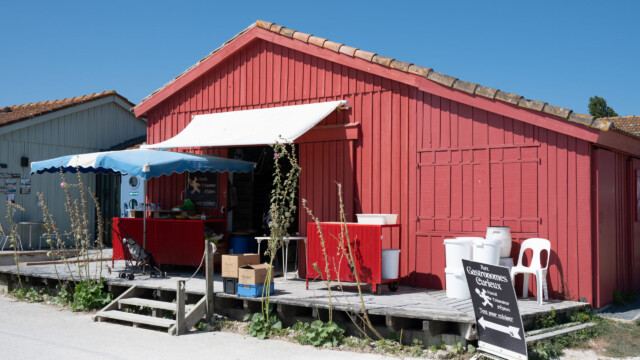 ... und Verkaufsstände für Salz und mehr