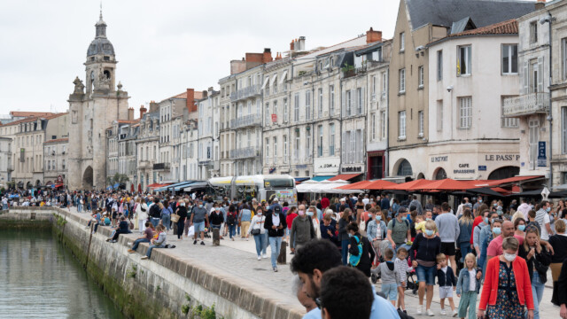 La Rochelle, es wimmelt von Leuten