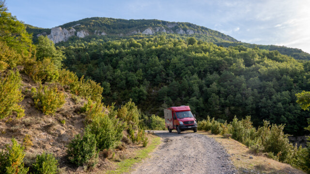 schöne breite Piste