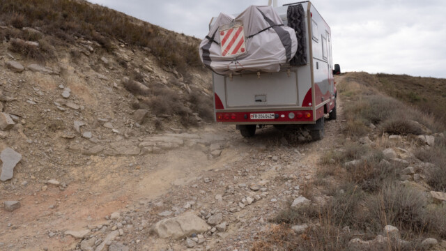 über Stock und Stein