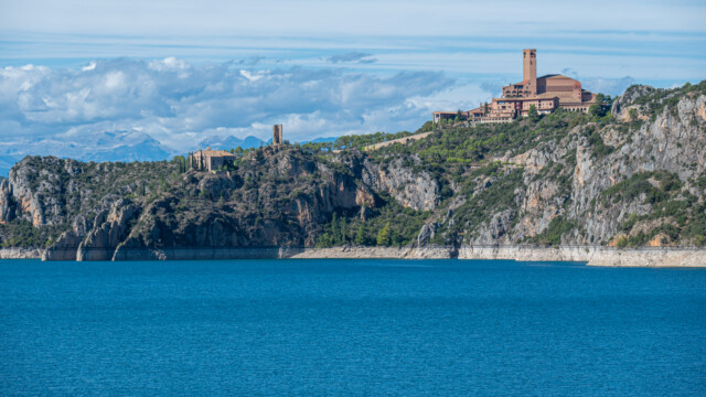 Buddhistisches Kloster im Himalaya?
