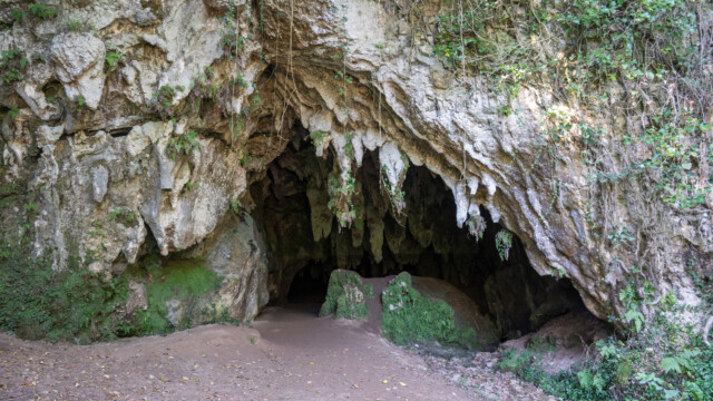 frei zugänglich Höhle