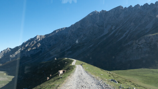 auf dem Grat eines Endmoränendamms