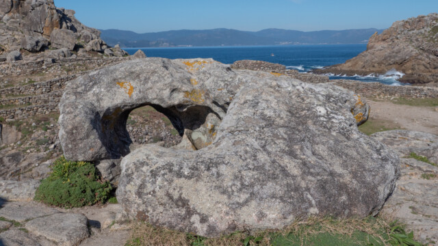 von der Natur durchhölt