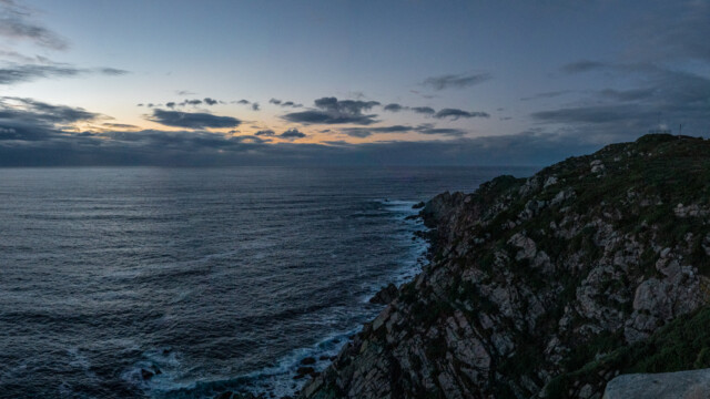 Leuchtturm mit seinem Lichtkegel