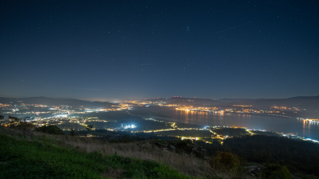 Mondscheinfotografie, nur das Licht vom Mond bescheint die Szenerie