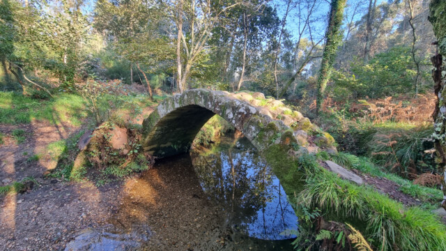 Brücke aus der Römerzeit, steht in keinem Führer; nur ein kleines Strassenschild führte uns zu ihr