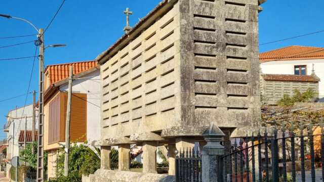 Steinspeicher auf Steinplatten