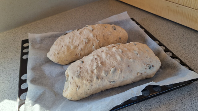 2 x 500g haben gerade knapp auf dem Blech platz