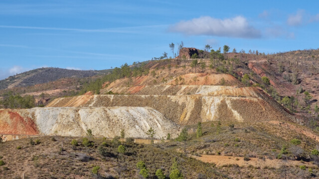 diese Ablagerungen scheinen schon etwas länger hier zu liegen