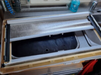 ausgebauter Rahmen mit integriertem Rollo