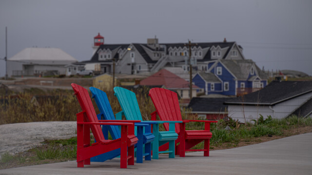 Peggys Cove am nächsten Morgen, alles grau in grau - nein nicht alles