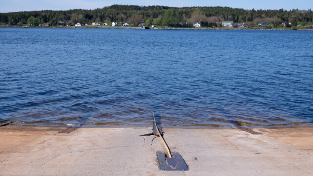 Seil für die Fähre über den Fjord