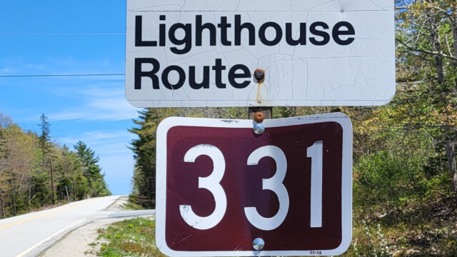 entlang der Leuchtturm-Route stehen diese Schilder