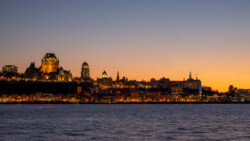 Québec at Night
