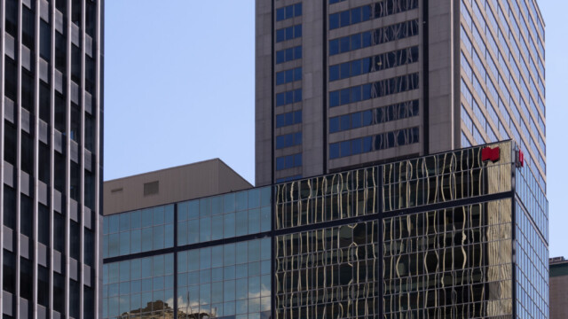 Spiegelungen von Gegensätzen