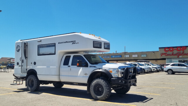 amerikanischer Offroad-Camper