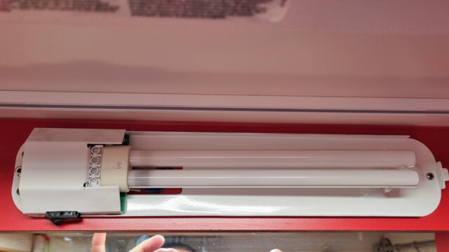 bis jetzt noch kein Ersatz für die defekte Röhre gefunden