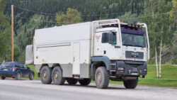 solch ein LKW kann nur von einem Europäer stammen...