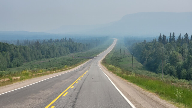 Rauchglocke ĂĽber dem Alaska-Highway