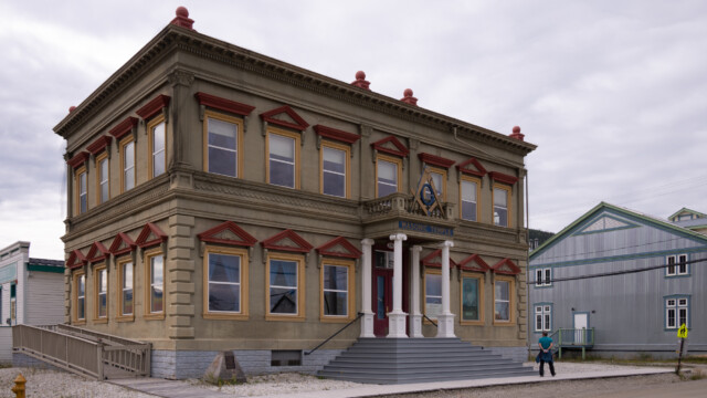 auch die Freimaurer haben hier einen Tempel