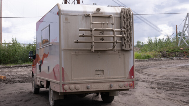 hinten total verdreckt...