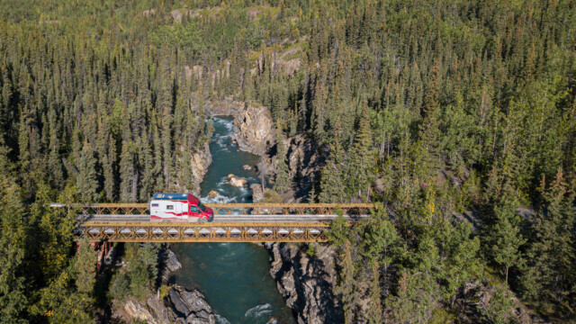 Jupi über dem Lapi-Canyon