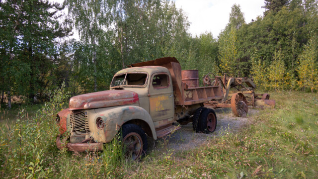 ehemalige Baumaschine