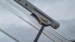 Reparatur mit M4-Schraube