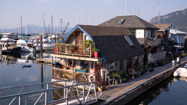 teils richtige Schmuckstücke