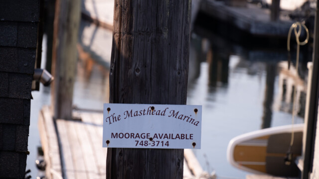 hier schon mal die Adresse für einen Liegeplatz