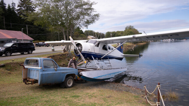 und schon ist das Flugzeug auf aus dem Wasser