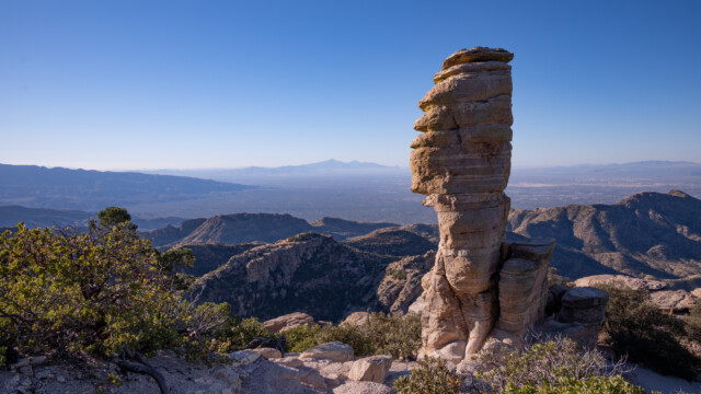 immer wieder sehen wir solche Steinblöcke