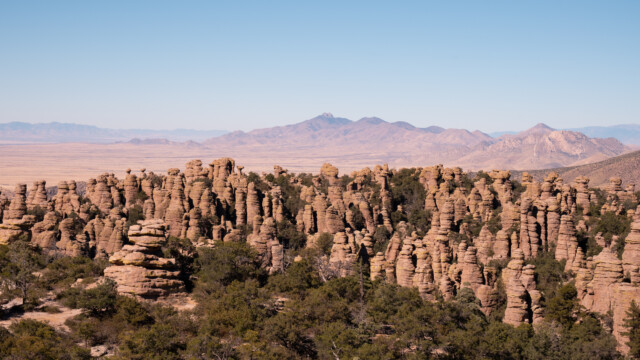 unzählige Steintürme