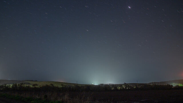 Probeaufnahme: Hier fehlt "nur" noch die weisse Spur der startenden Rakete...