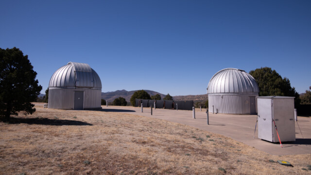 weiter gibt es noch viele "kleinere" Teleskope