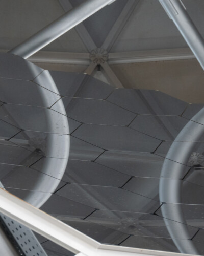 hier sind die einzelnen 8-eckigen Segmente besser zu erkennen und ...