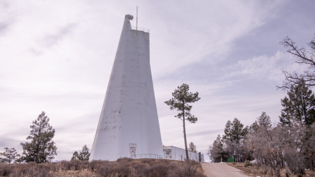 eines der grössten Sonnenobservatorien der Erde, immer noch aktiv;