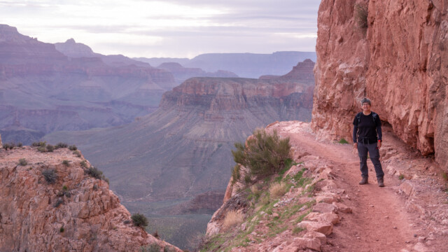 die ersten "Hüllen" fallen