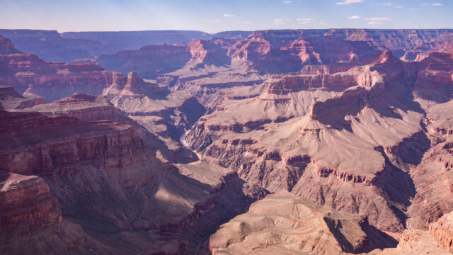 Richtung Süden gegen die Sonne ist die Sicht etwas diesig