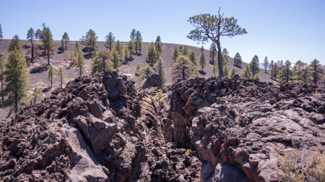 vor rund 1'000 Jahren brach hier zum letzten Mal ein Vulkan aus