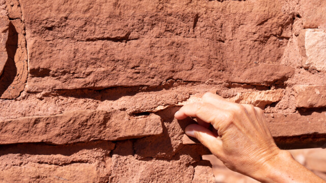 rote Erde ist der Zement