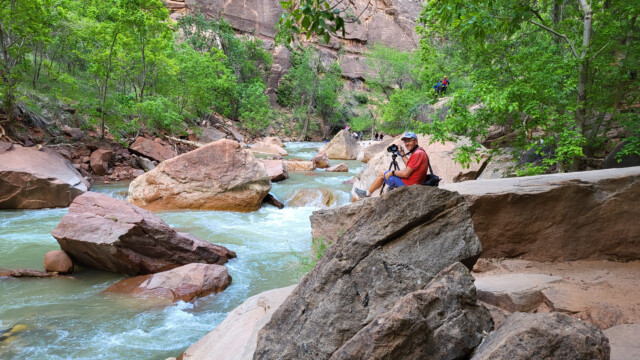 in Position mit Stativ für Langzeitbelichtungen